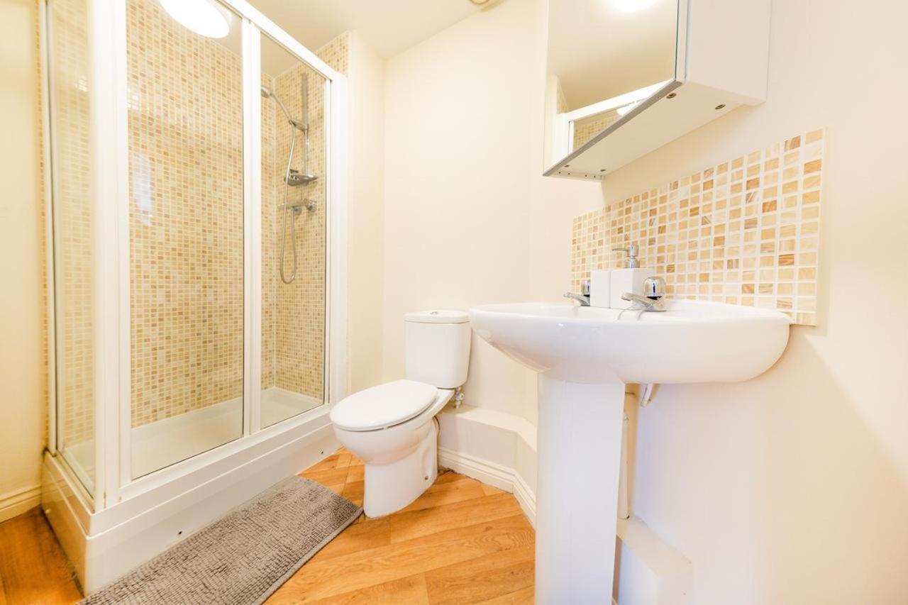 2 Bed 2 Bathroom Apartment Free Parking Bristol Exterior foto